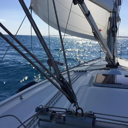 Charming Sailing Boat - Le Dimore Di Ines Tekne