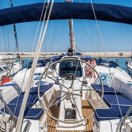 Charming Sailing Boat - Le Dimore Di Ines バーリ