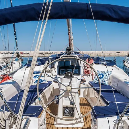 Charming Sailing Boat - Le Dimore Di Ines * Bari